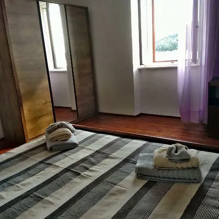 Bracera Apartment *